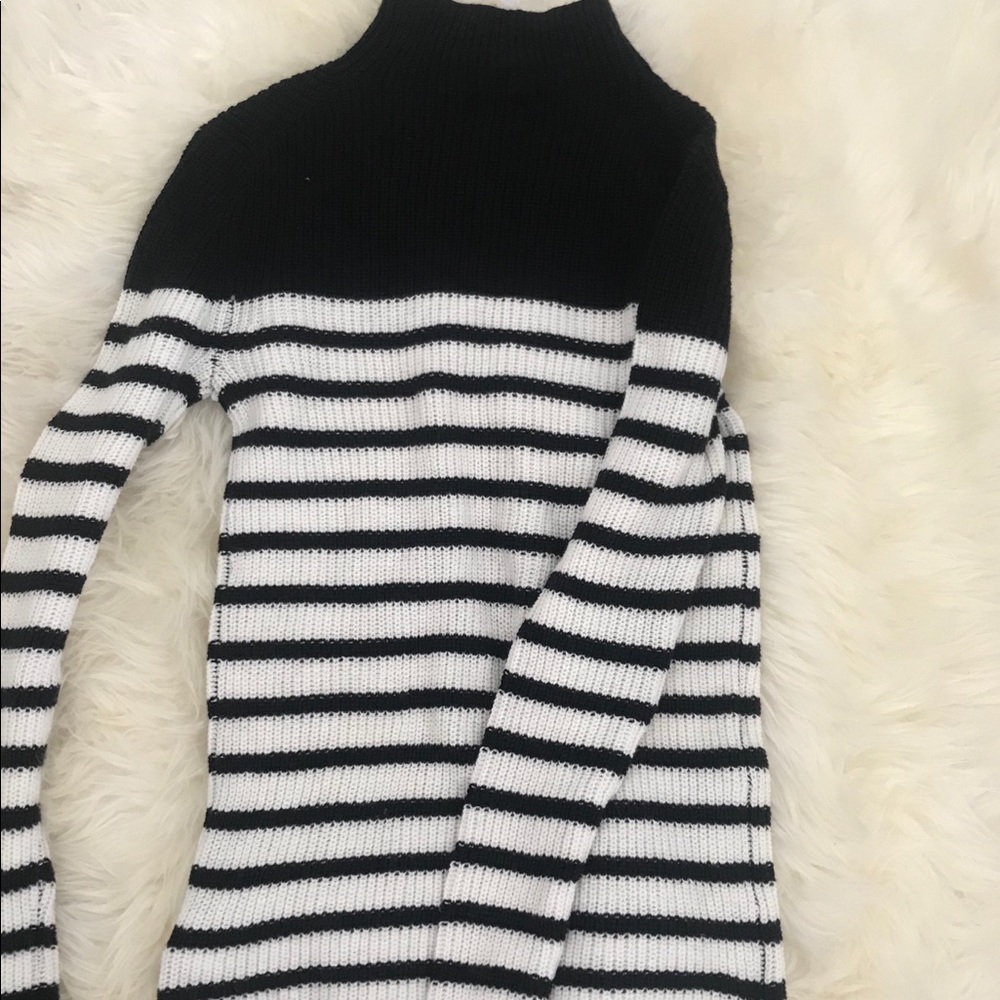 Brand new gap knit sweater